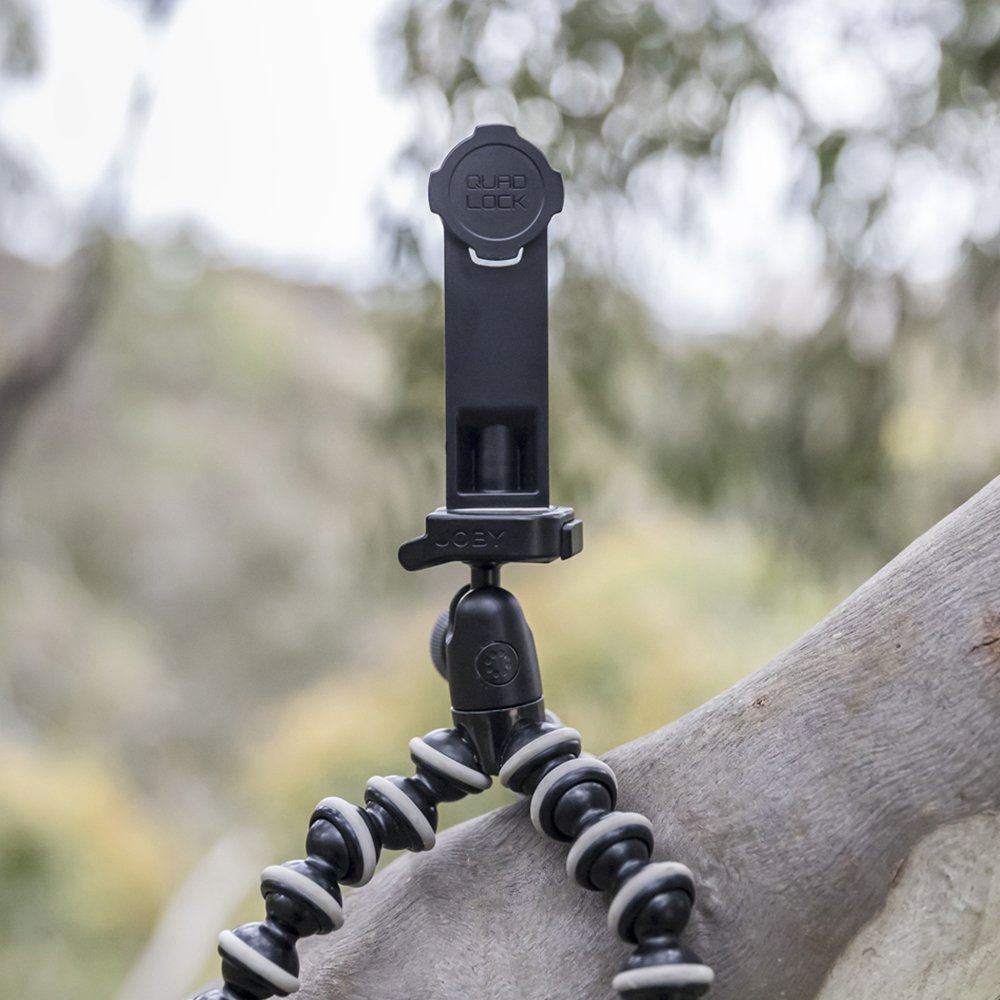 Gear talk: Quad Lock case and tripod adapter for the Samsung Galaxy S20+ –  Three Points of the Compass